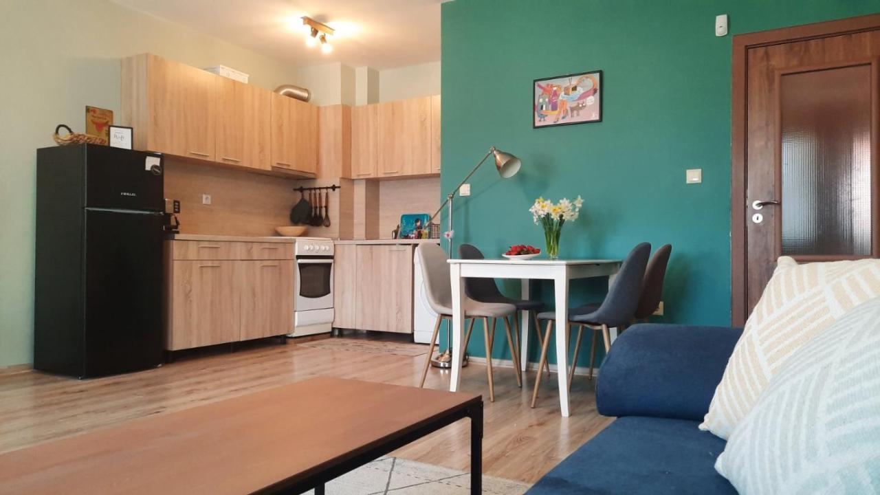 Soulful Apartments - Almaletta Varna Exterior photo